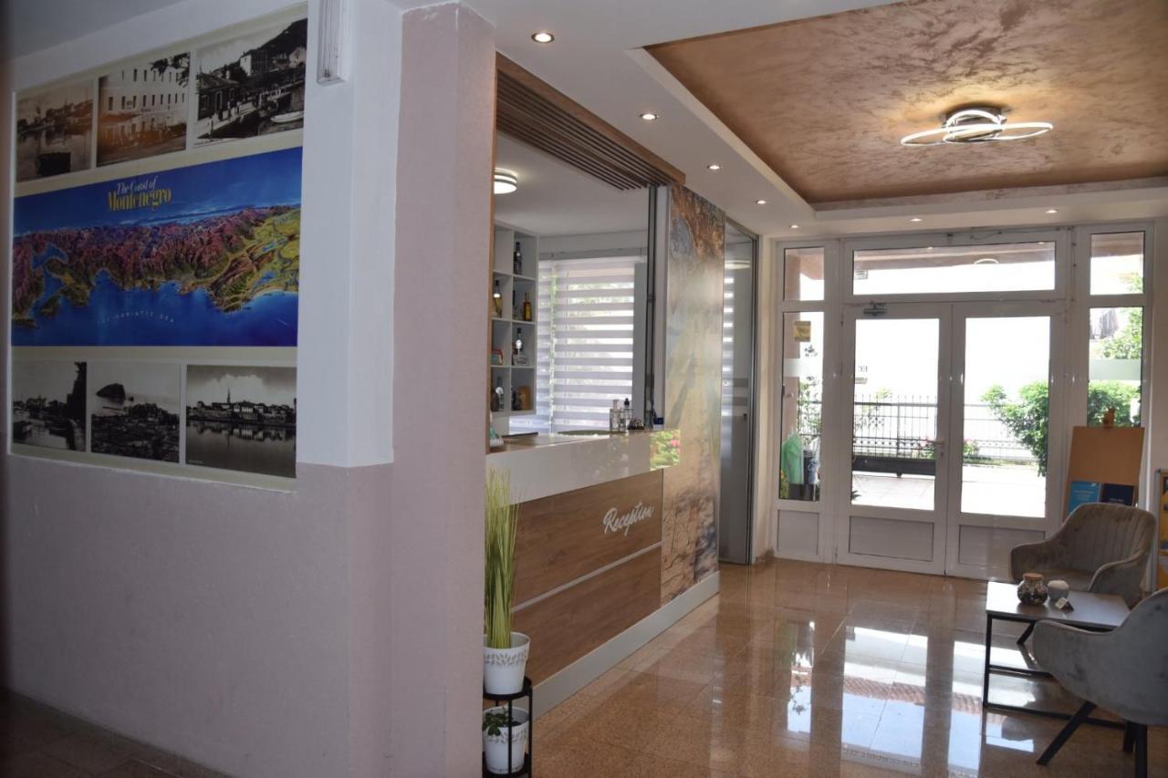 Guest House Zec Budva Bagian luar foto
