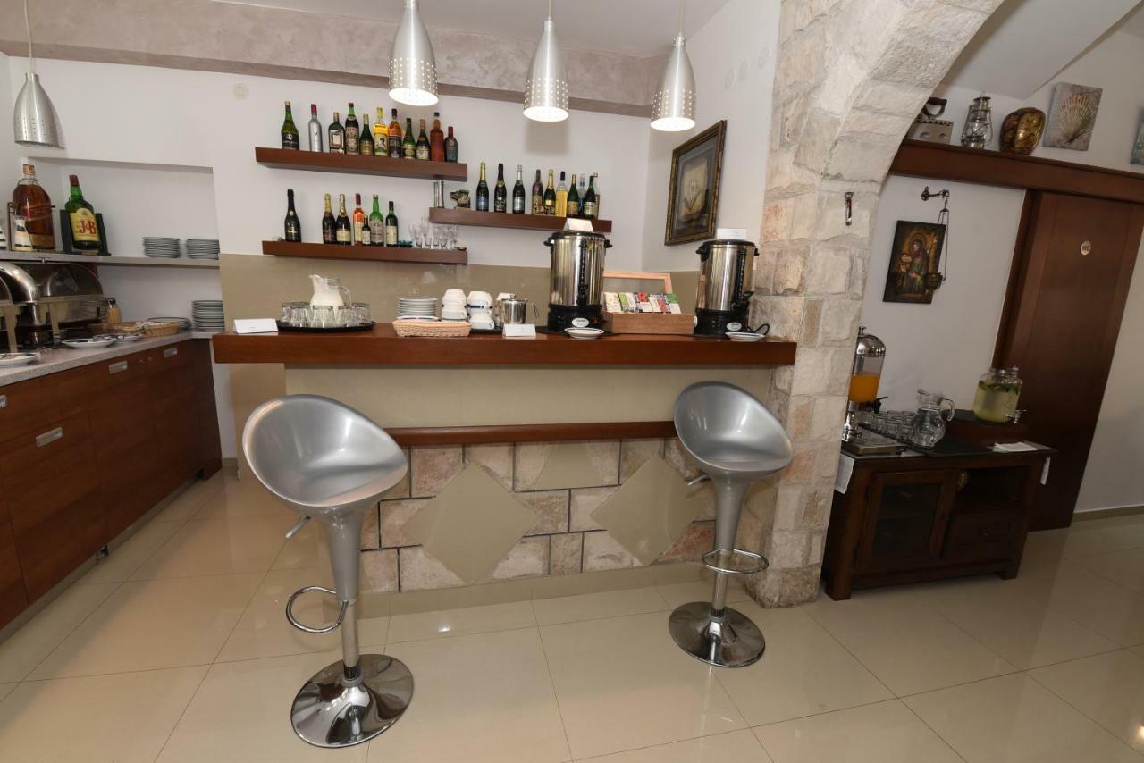 Guest House Zec Budva Bagian luar foto